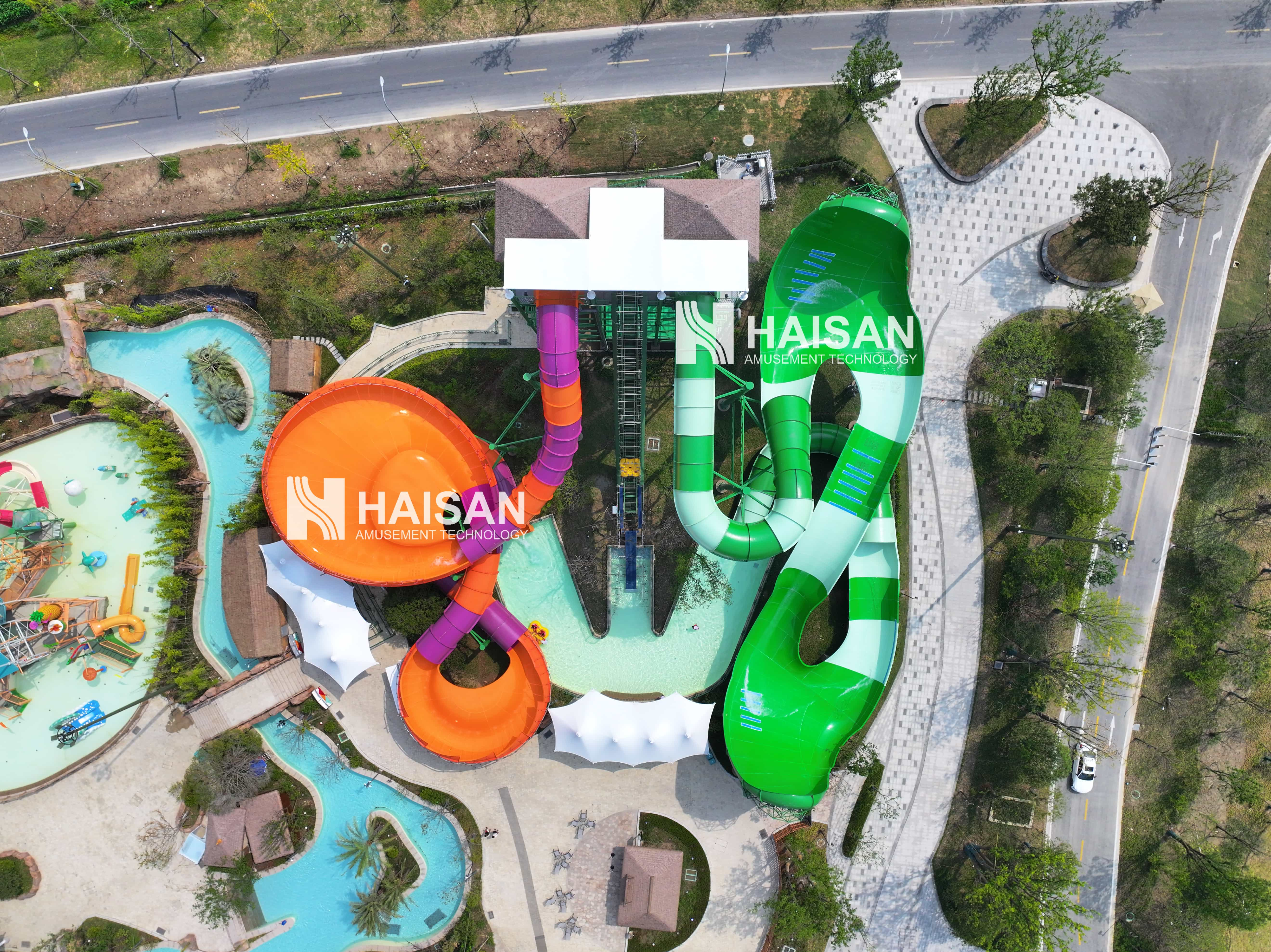 Interstella Spiral Slide + Giant Wave Rolling Slide Combination